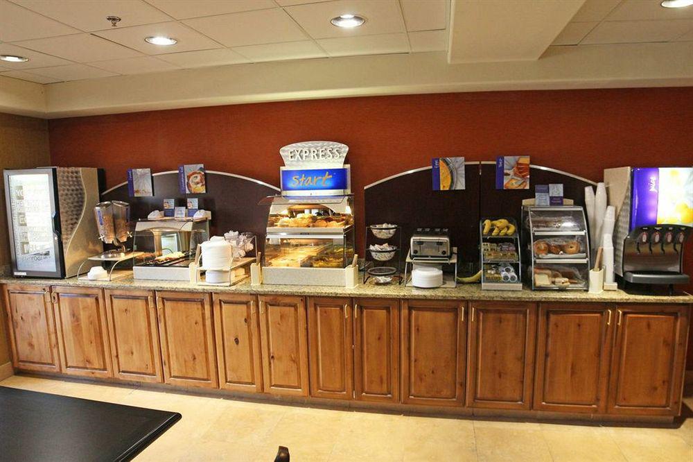 Hampton & By Hilton 3* Mesquite