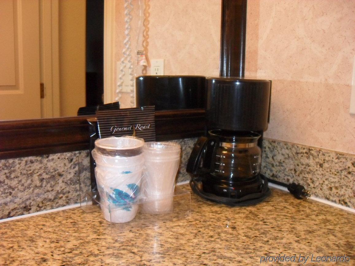 Hotel Hampton & By Hilton 3*