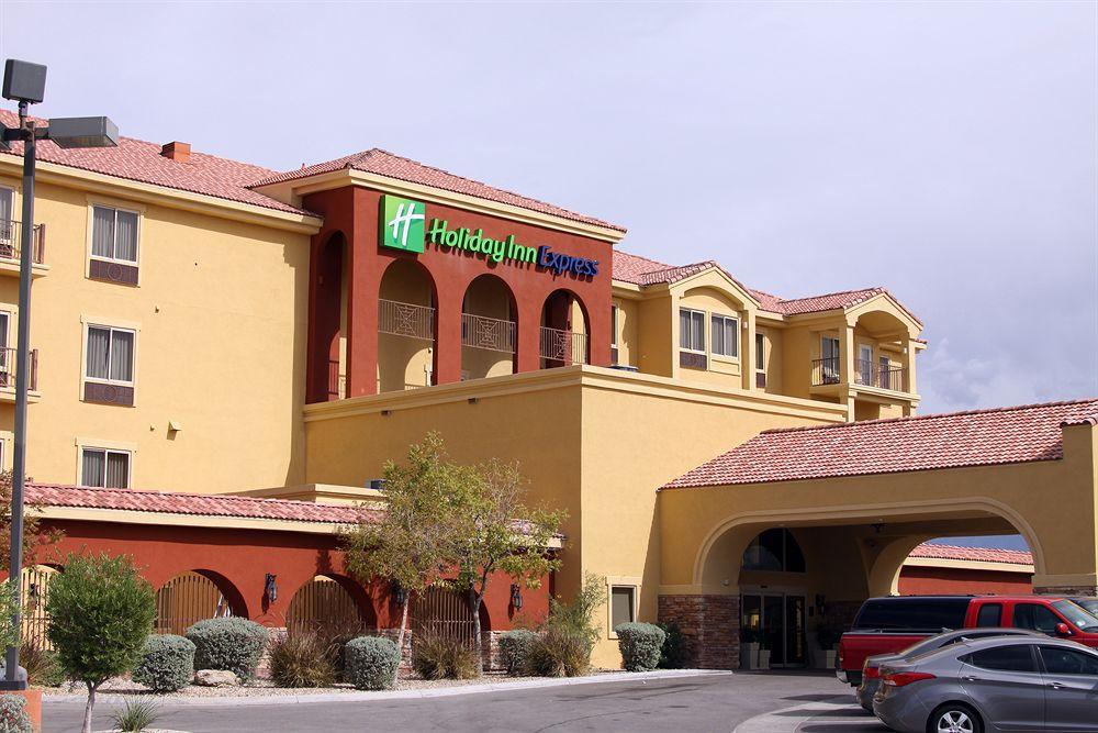 Hampton & By Hilton Hotel 3*