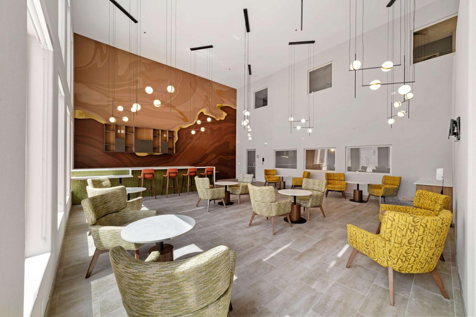 Hampton & By Hilton