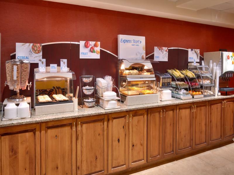 Hampton & By Hilton Hotel Mesquite